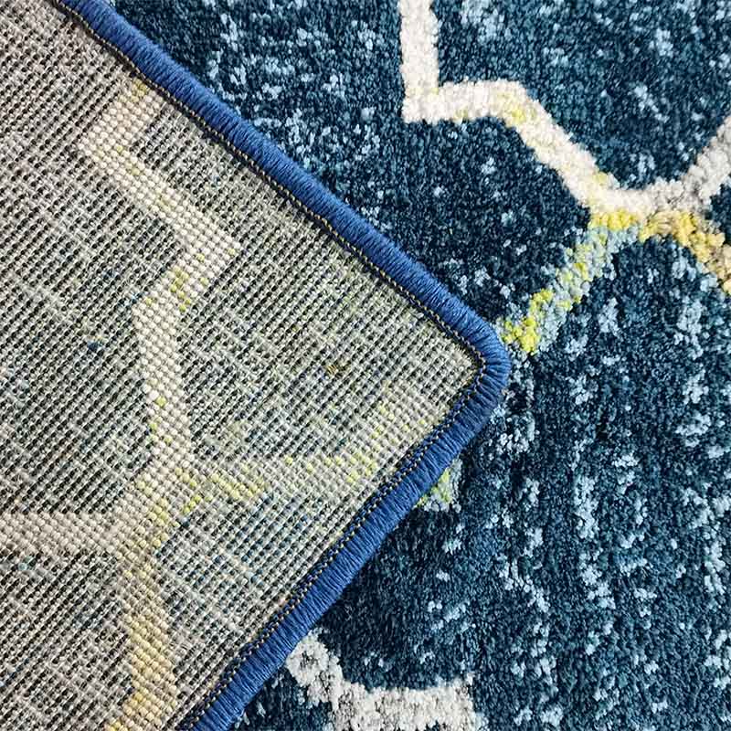 karpet biru