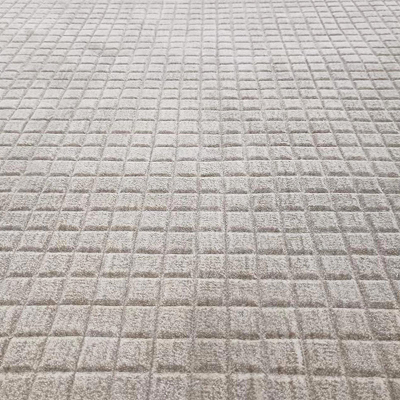 přírodní vlněný koberec